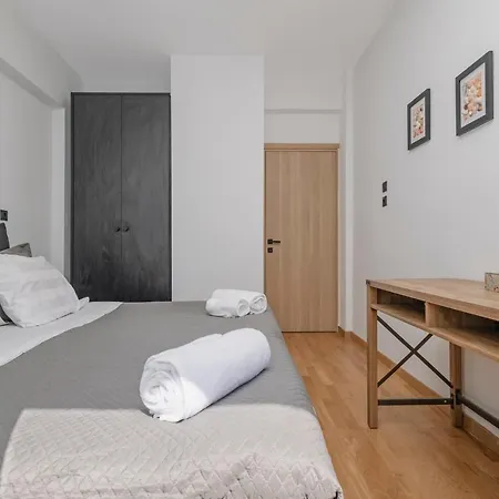 Avenue Corfu Town Apartment